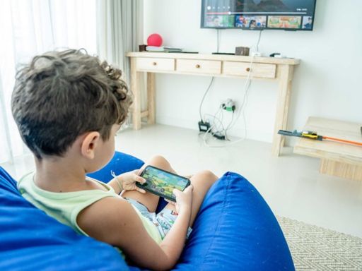 Gaming Addiction: Signs, Symptoms, and Solutions